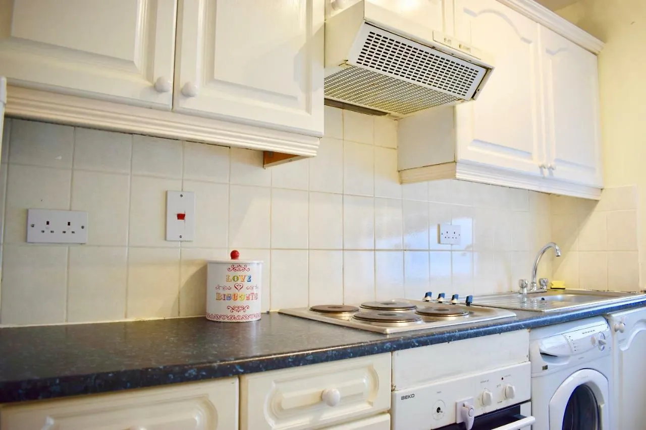2 Bedroom Terraced House Near City Centre Dublin Ferienhaus